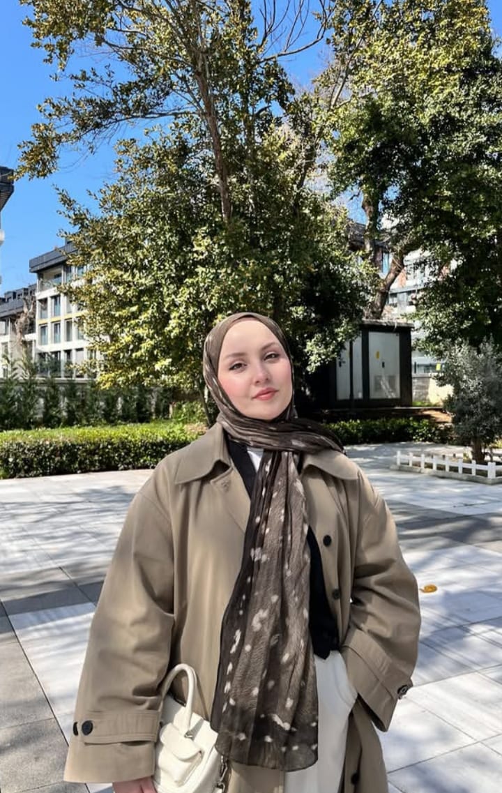 Kemaliye Akıllı Partner Bayan Escort Pelin